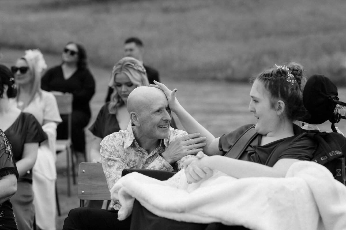 intimate-outdoor-ceremony-scotland