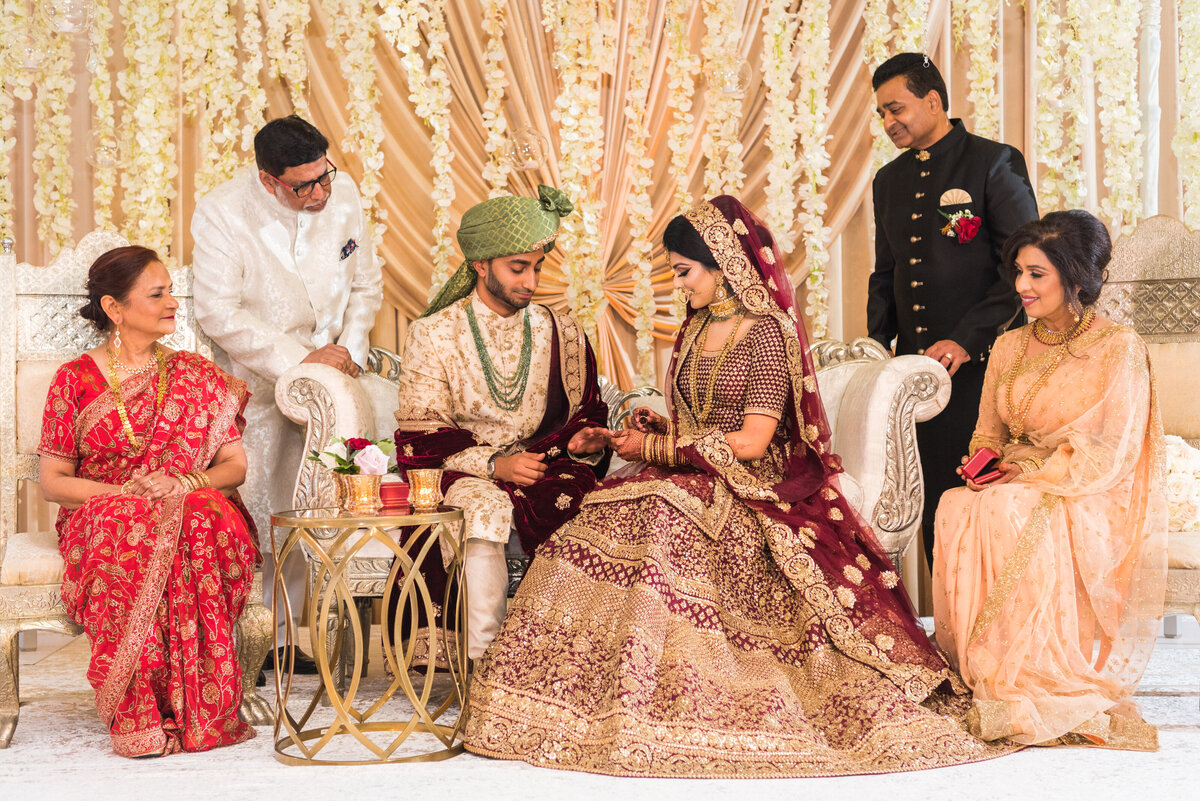 maha_studios_wedding_photography_chicago_new_york_california_sophisticated_and_vibrant_photography_honoring_modern_south_asian_and_multicultural_weddings50