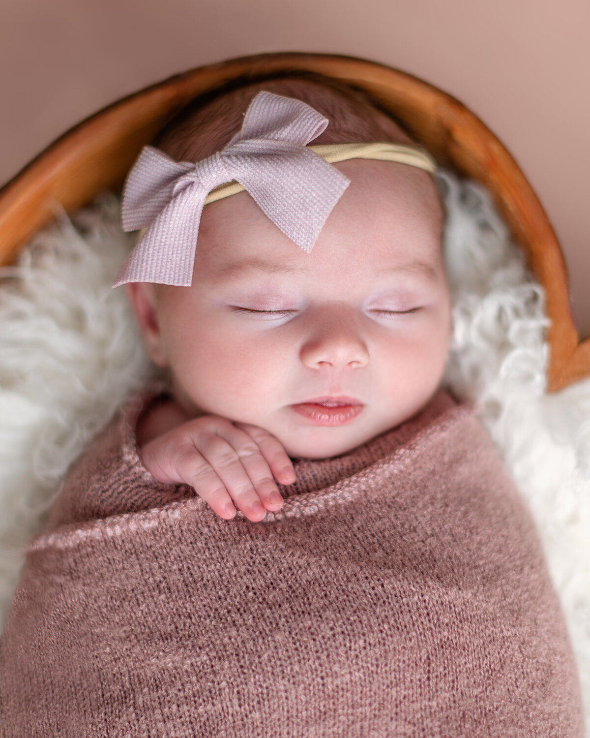 Imogene-Calabrese-Newborn-2023-Erin-Belles-Photography-CT-12_websize