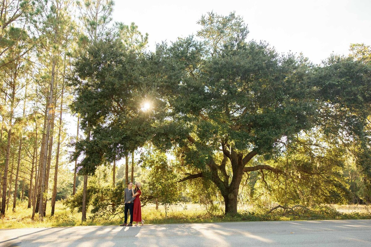 21-engagement-photo-bride-groom-orlando-wedding-photographer-28-north-19