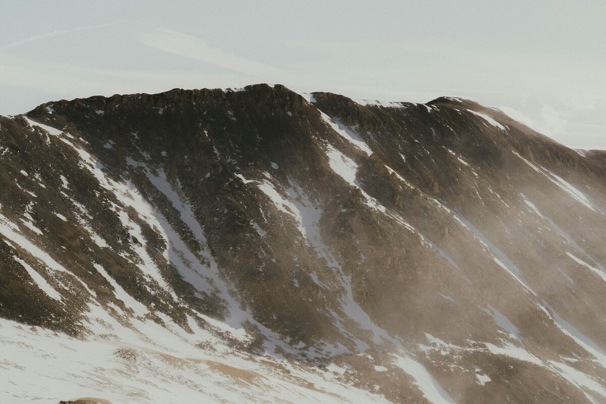 andres-molina-_VsjXoY1MkQ-unsplash