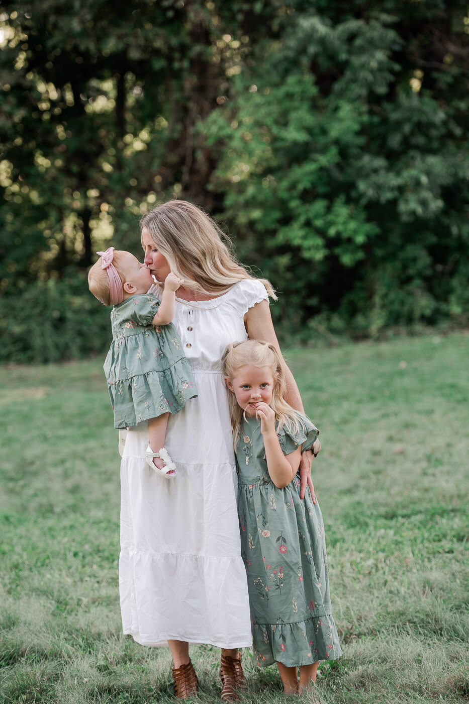 cleveland-ohio-family-photographer-summer-golden-hour-23
