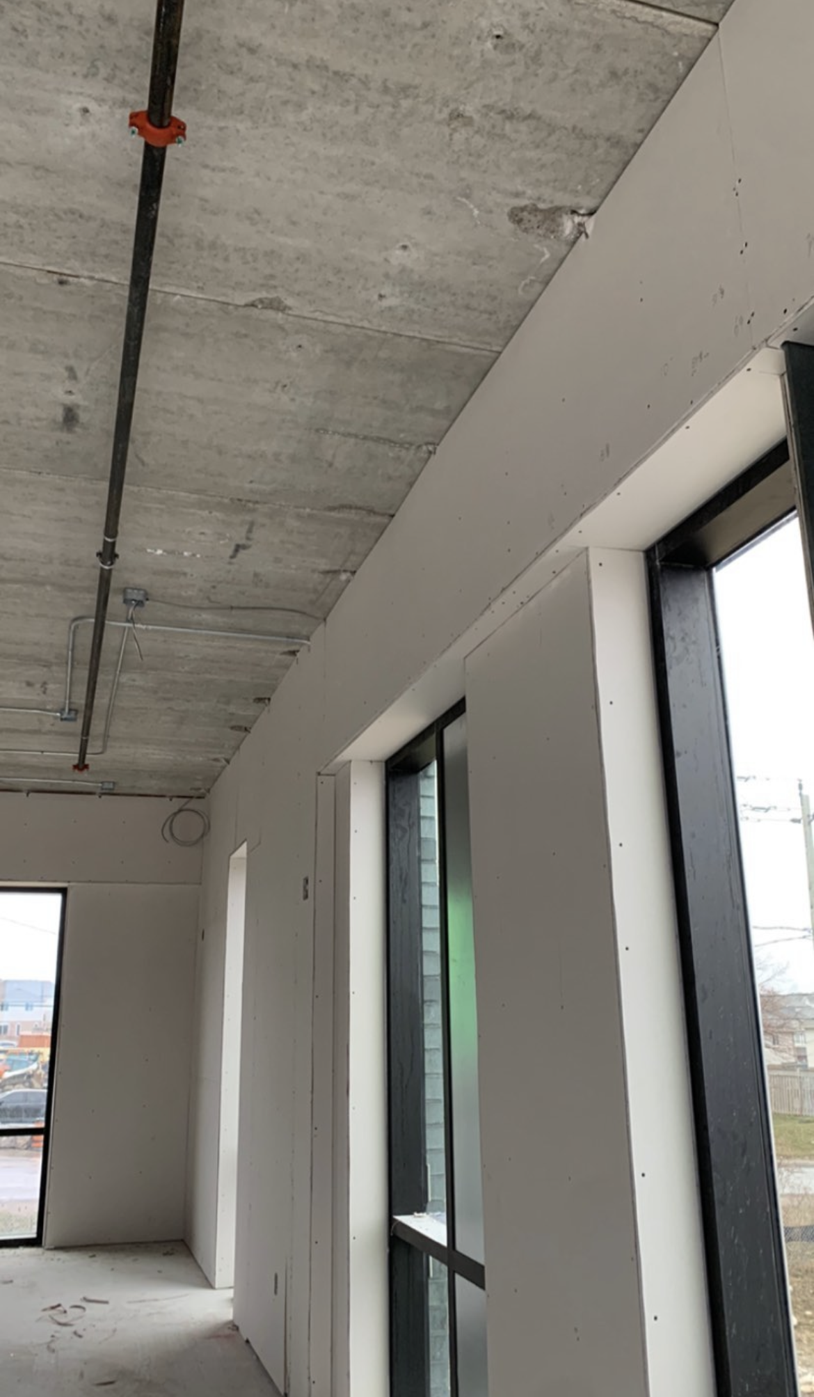 FEE7959A-2FAD-4A6D-AFE3-5F26F522F84C