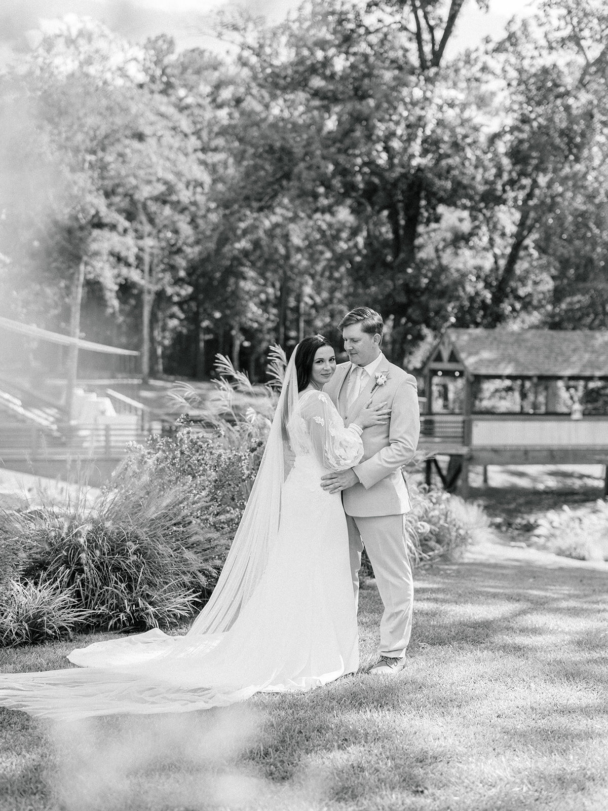 shea-gibson-mississippi-marriage-motherhood-photographer-sellers-wedding-337
