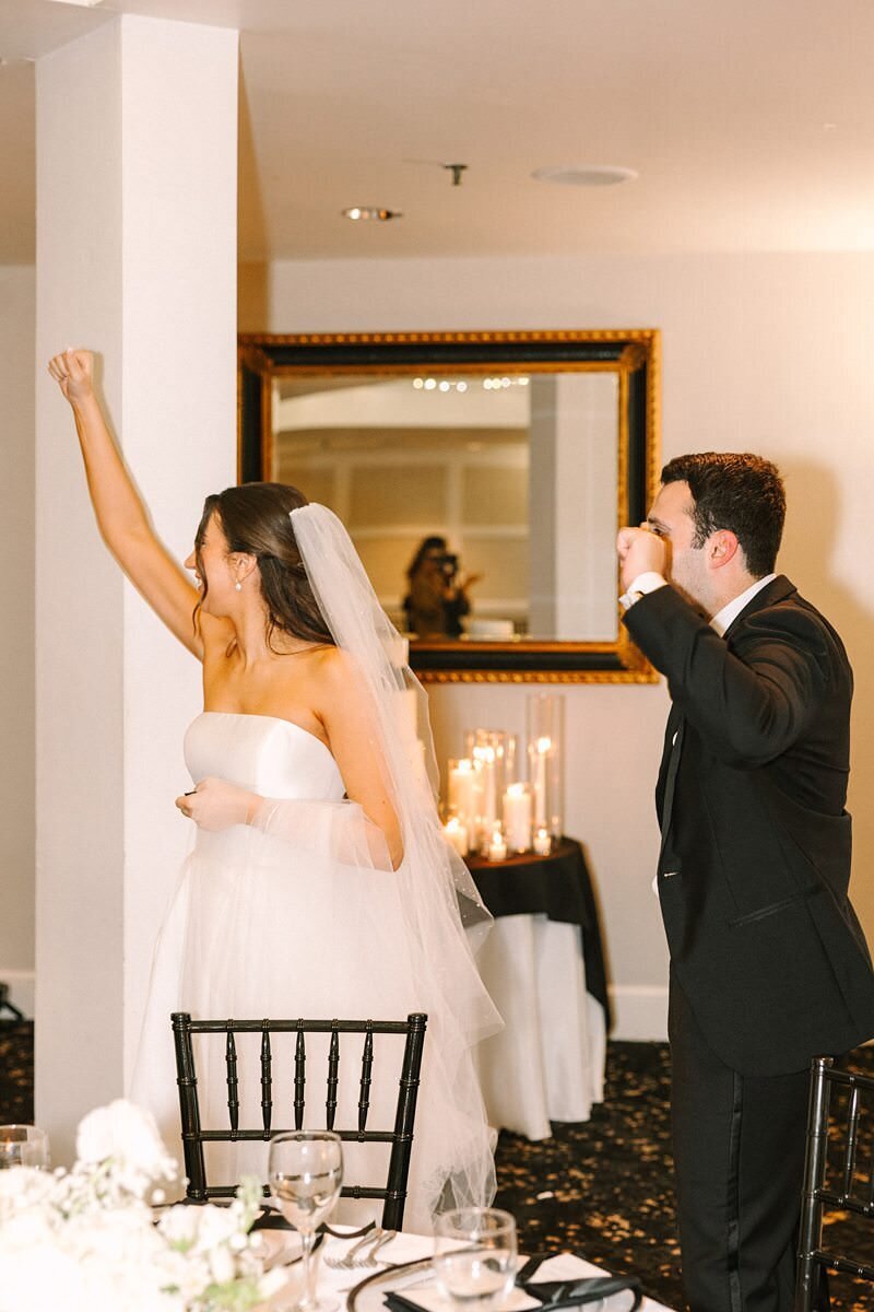 evansville-country-club-black-and-white-reception23