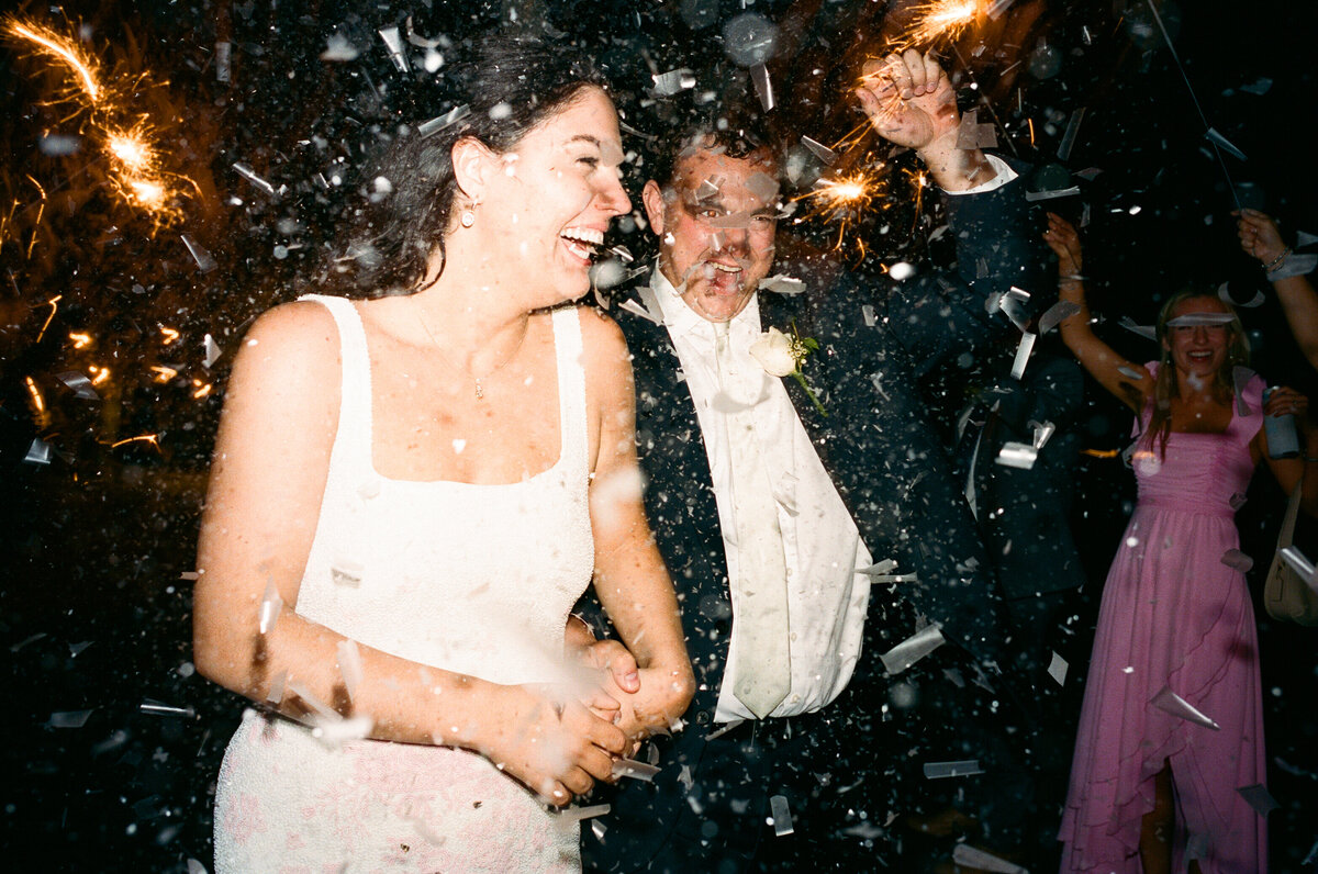 35mm120FILM_MaggieJohn_Wedding_Nouvel_72