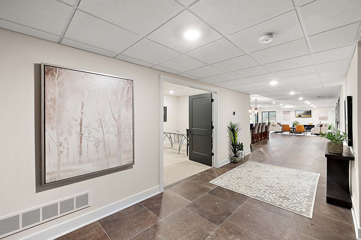 52-70802 Renata New Staging-52