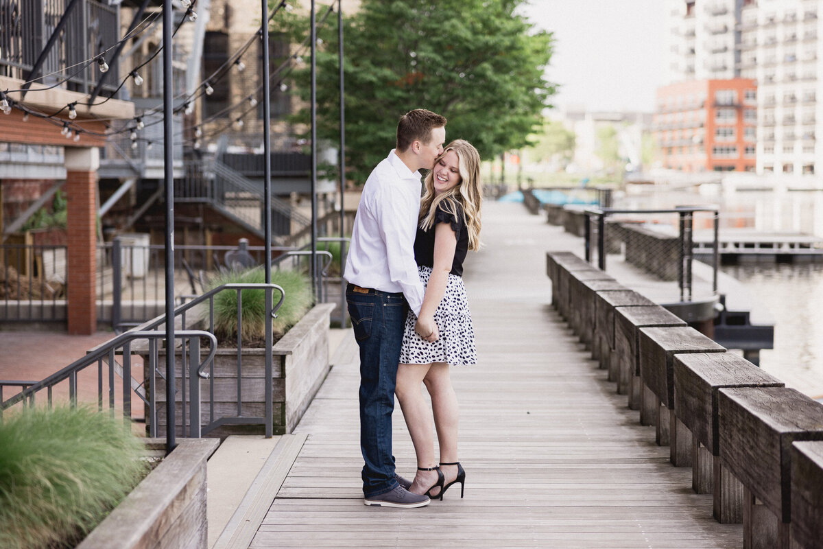 downtown-milwaukee-engagement-session-35