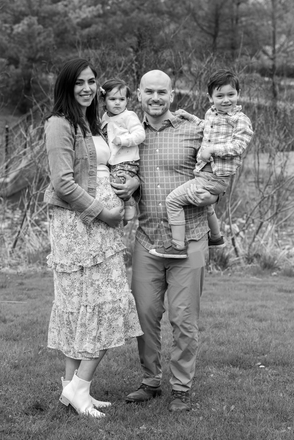Quarton-Lake-Maternity-2-kids-Royal-Oak-April 20, 2024-DSC_6008-2