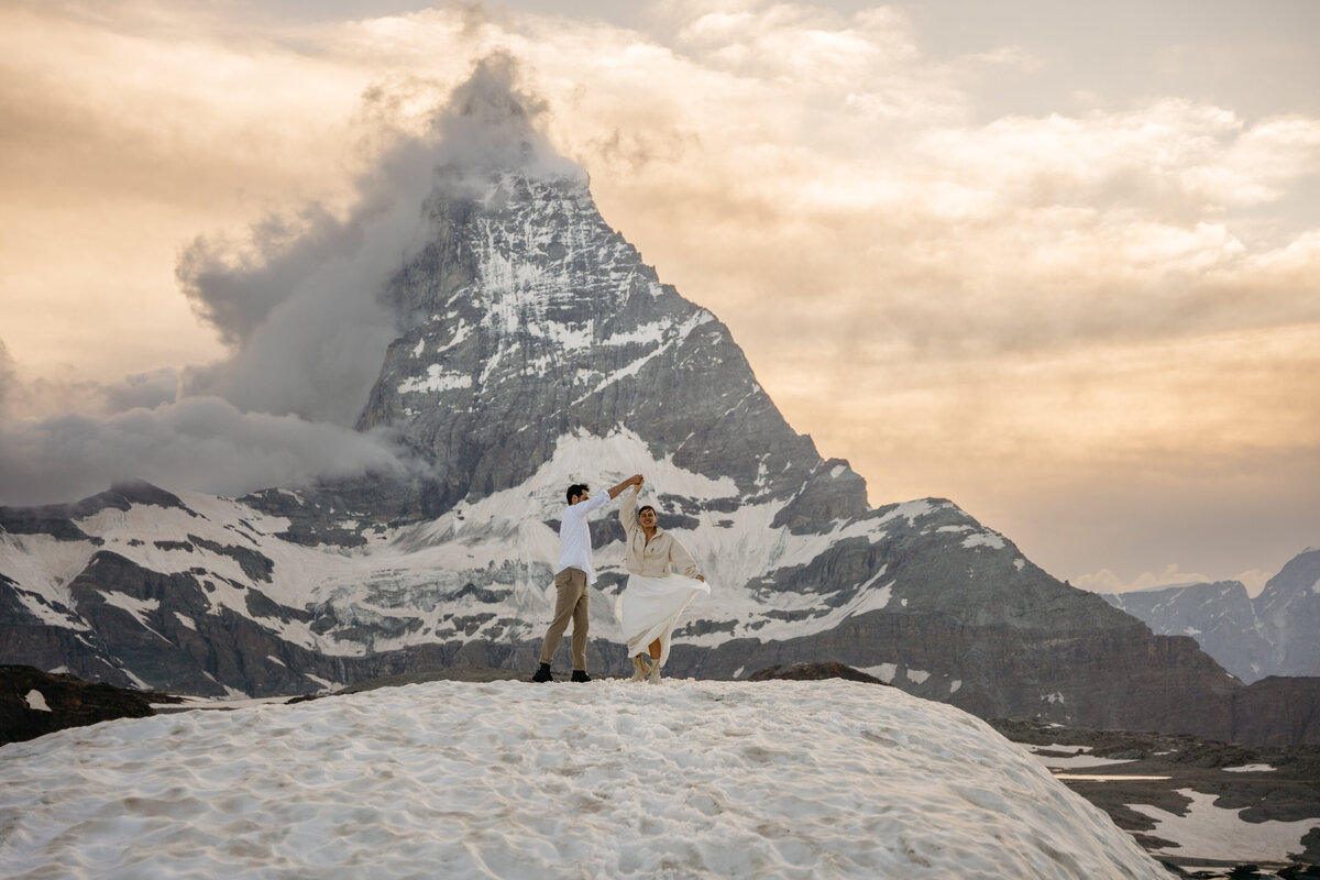 Matterhorn elopement sunset