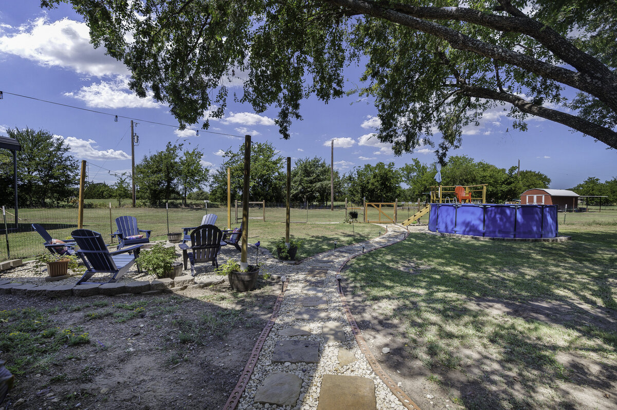 8229EastLoneOak-16