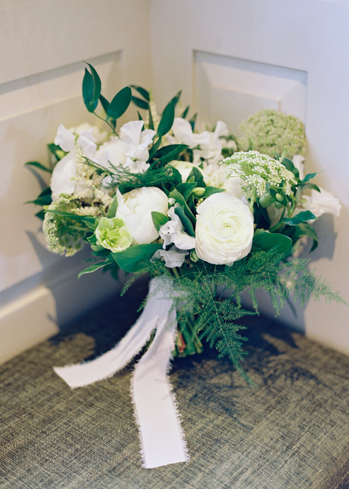 white colour brides flowers
