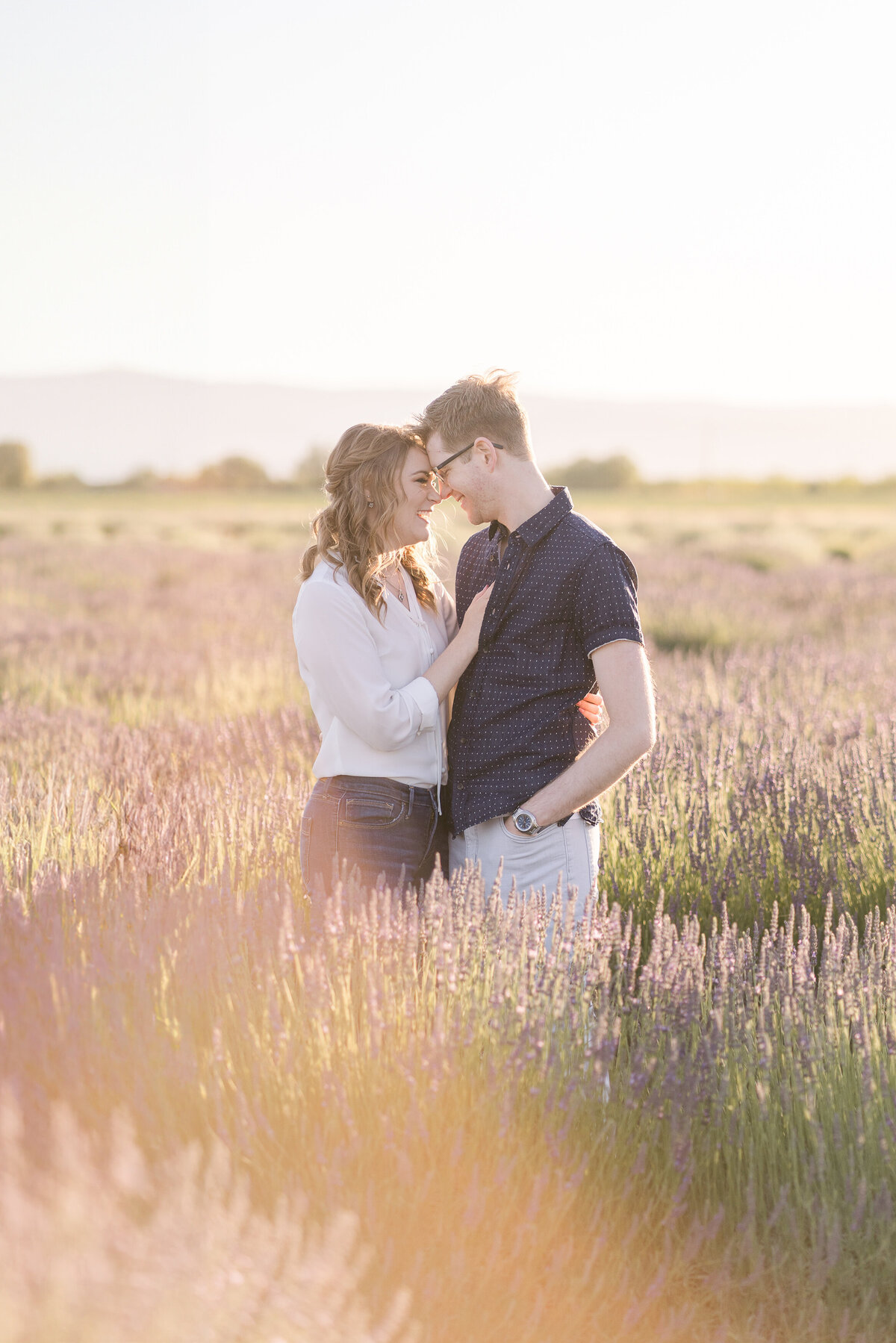 araceli-lavender-farm-engagement-sacramento-wedding-photographers-030