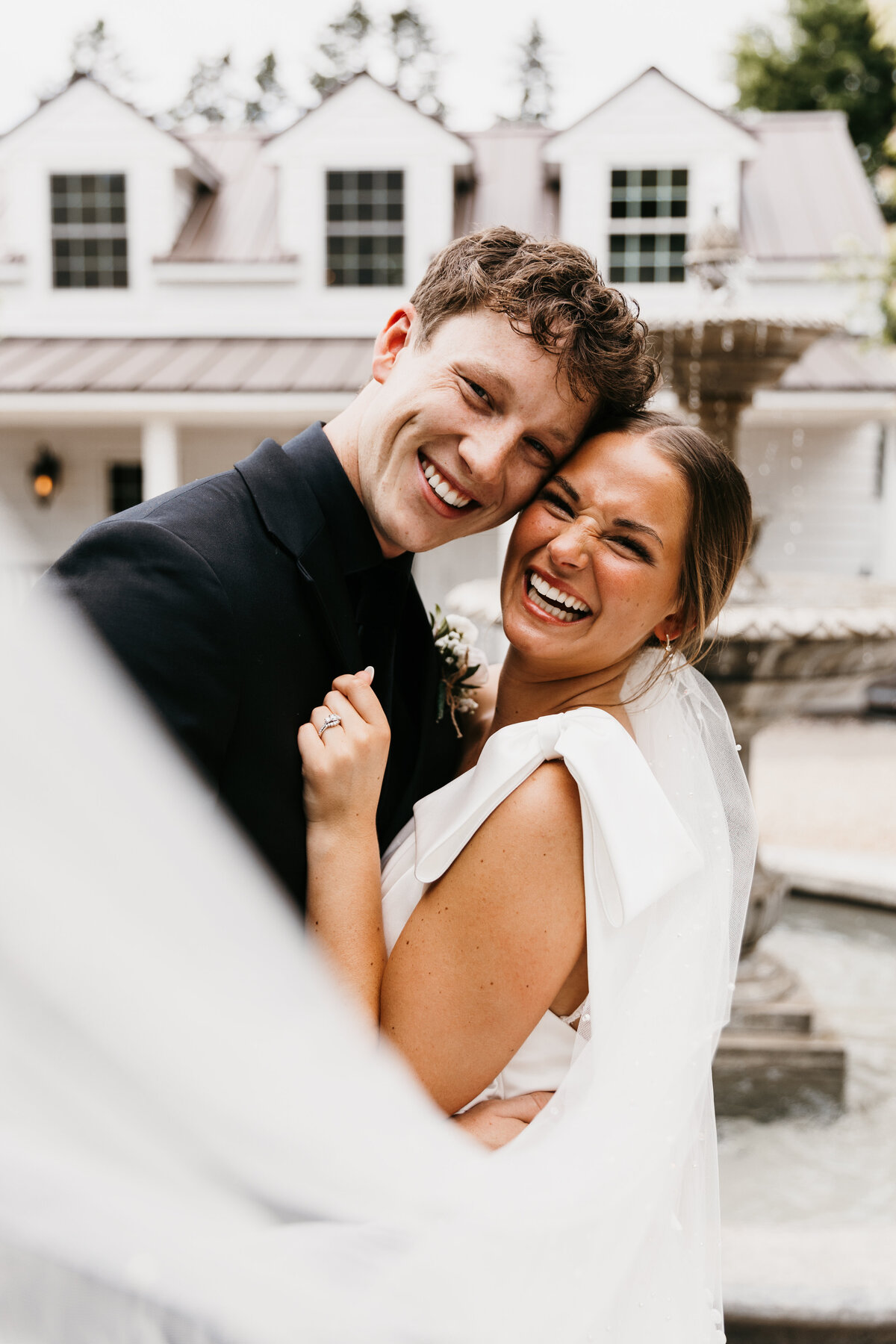 Aaron + Tessa_Sneak Gallery-58