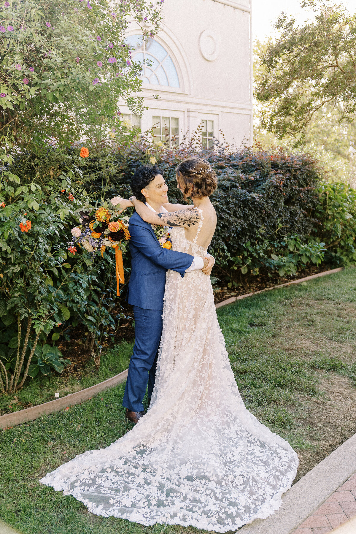 lgbtq-vizcaya-sacramento-wedding-015