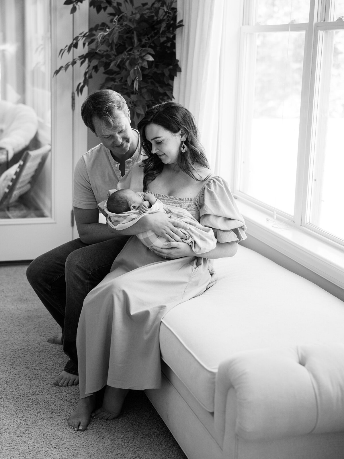 relaxed-timeless-charlottesville-newborn-photos-amy-nicole-photography-0184