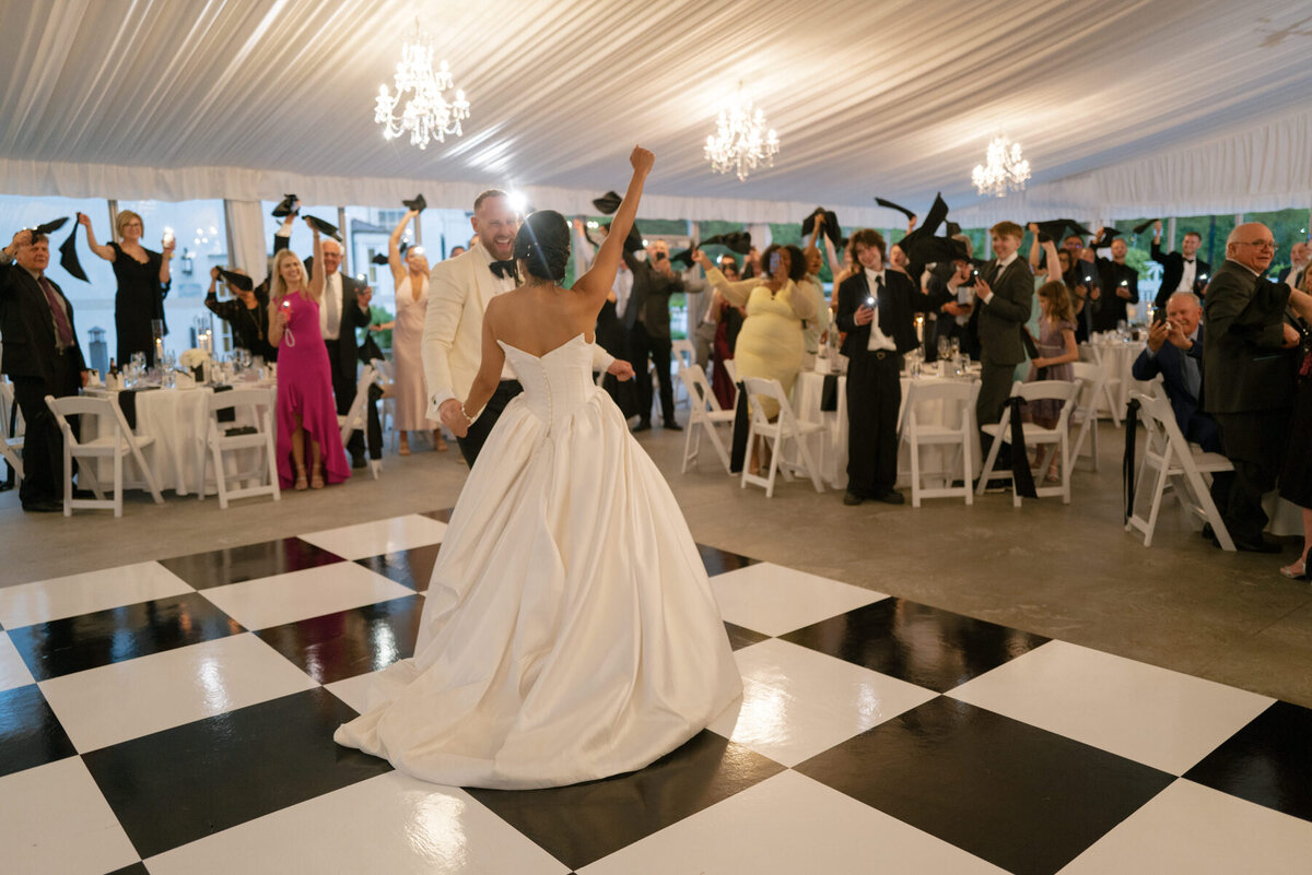 Harding-Waterfront-Estate-Tent-Wedding