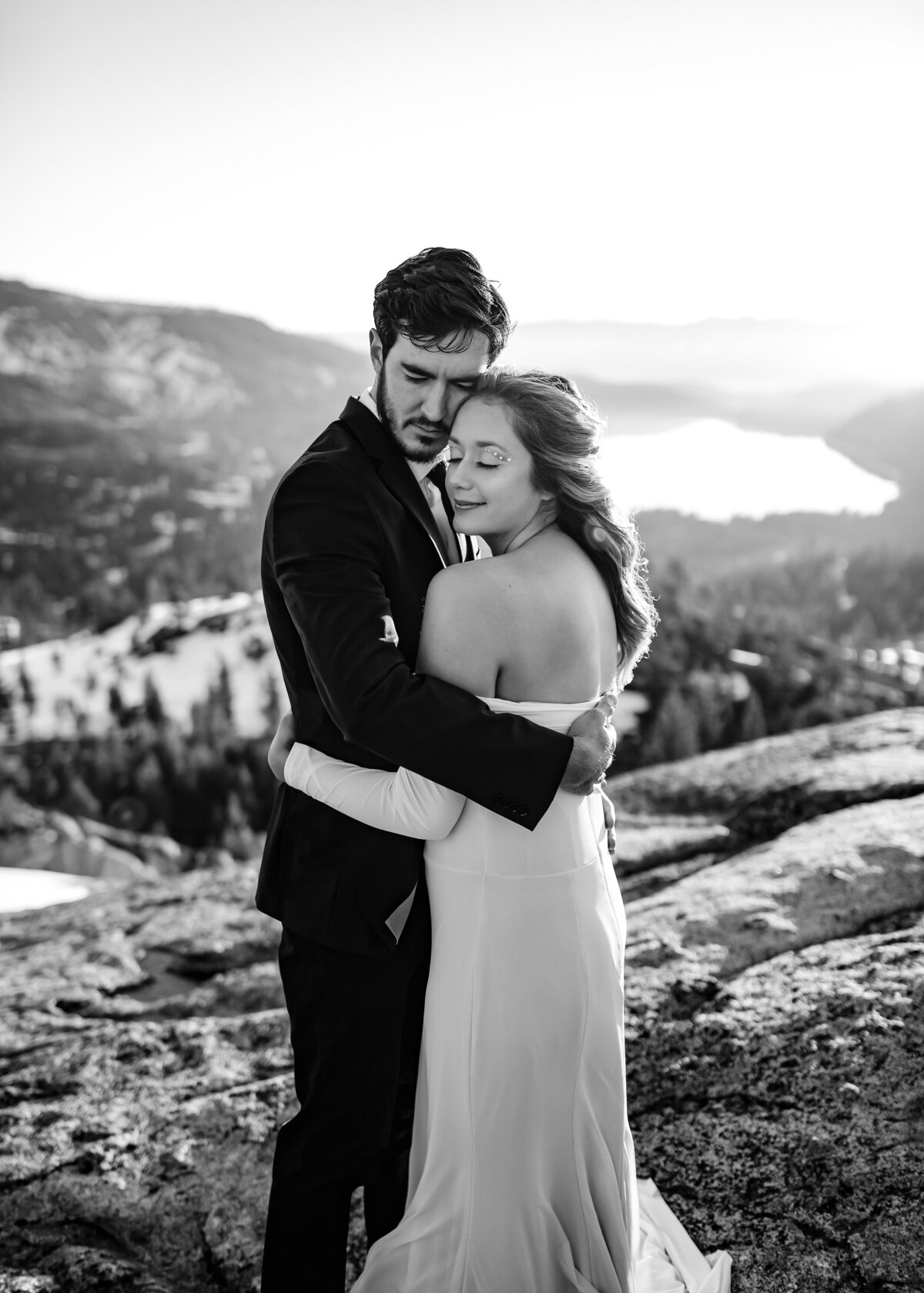 03122022_Kaci+Tyler_DonnerPassCA_AnjaJensenPhotography-71