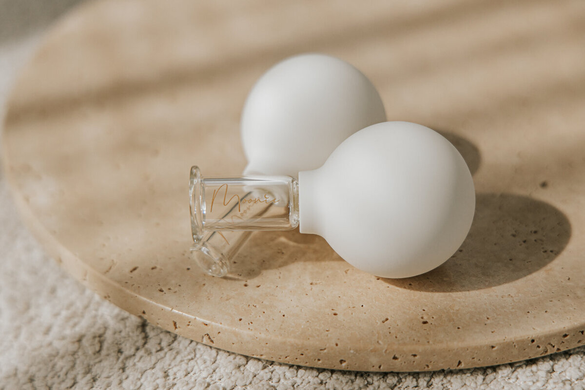 Productfotograaf nodig? Monique Brunt maakt sfeervolle foto's van jouw product of merk.