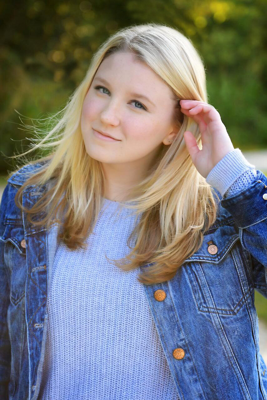 Senior Photographer Glen Ellyn