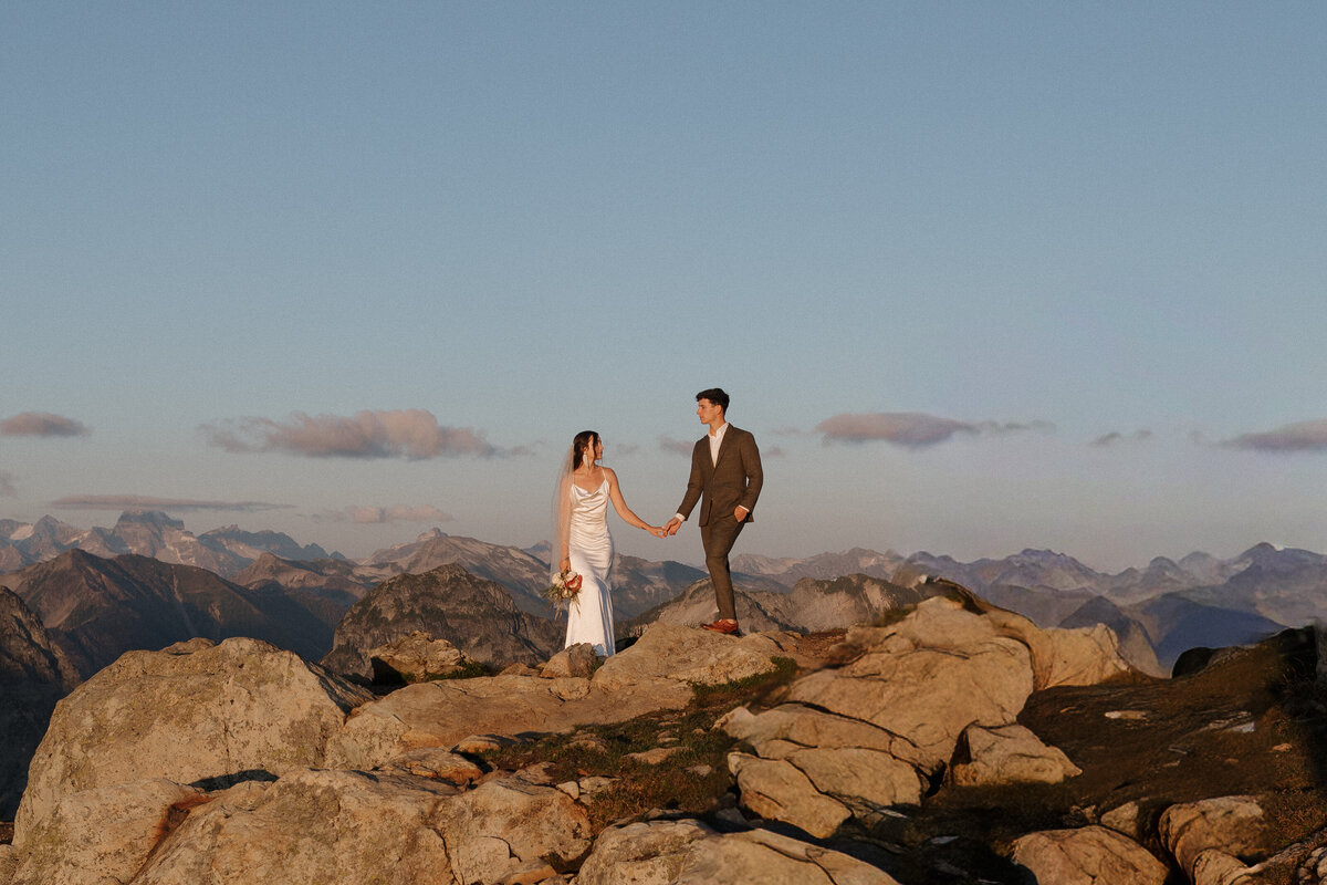 North Cascades Elopement Photographer-20