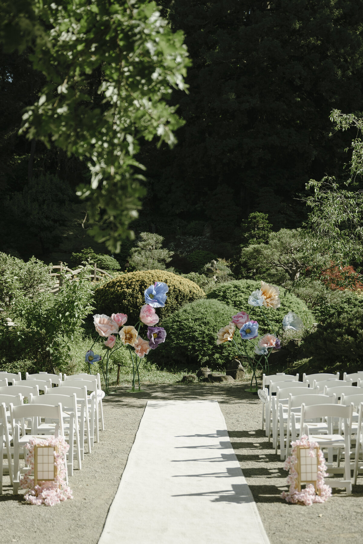 Wedding ceremony decor