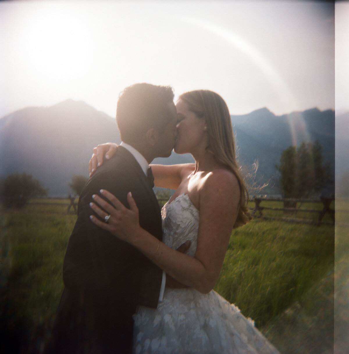 jackson-hole-wyoming-wedding-snake-river-98