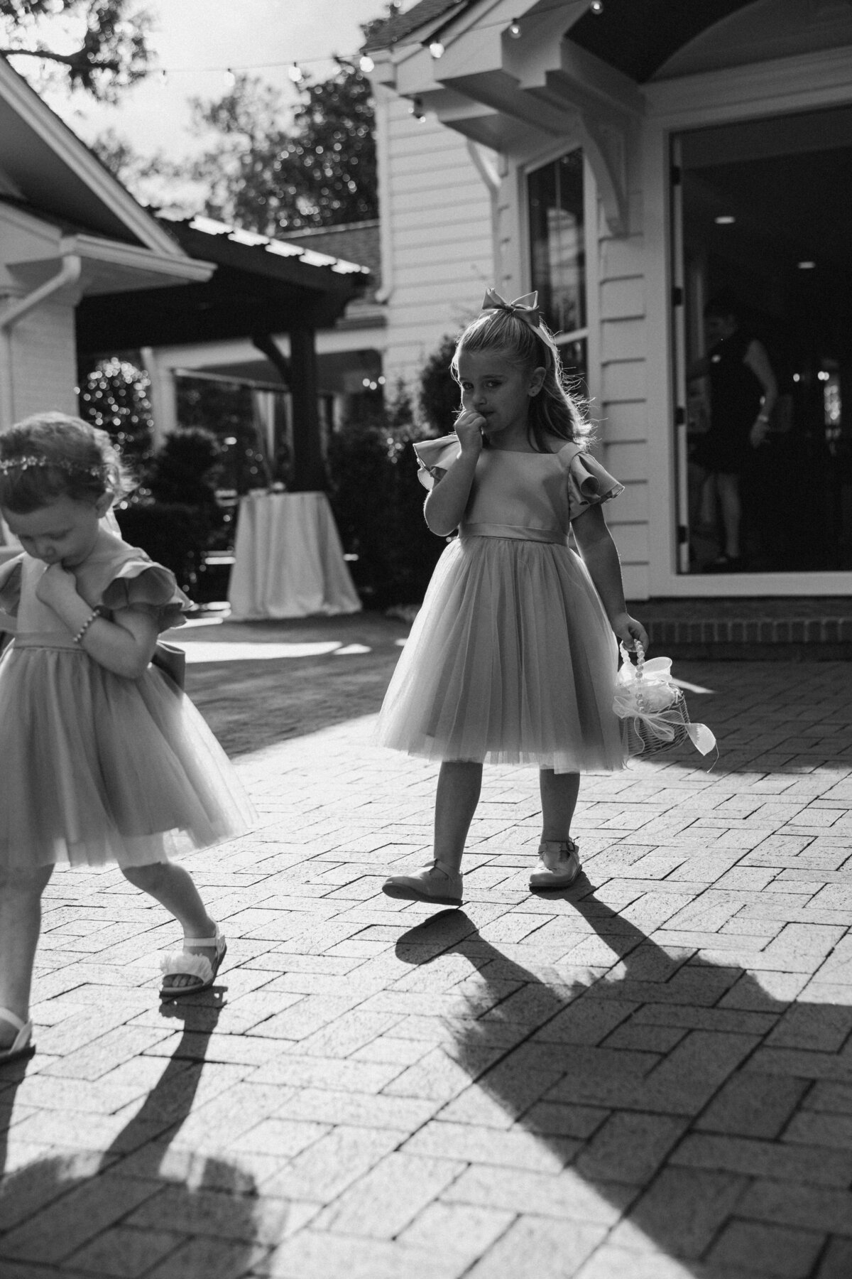 unscripted-unposed-editorial-fashion-wedding-photographer-NYC 44