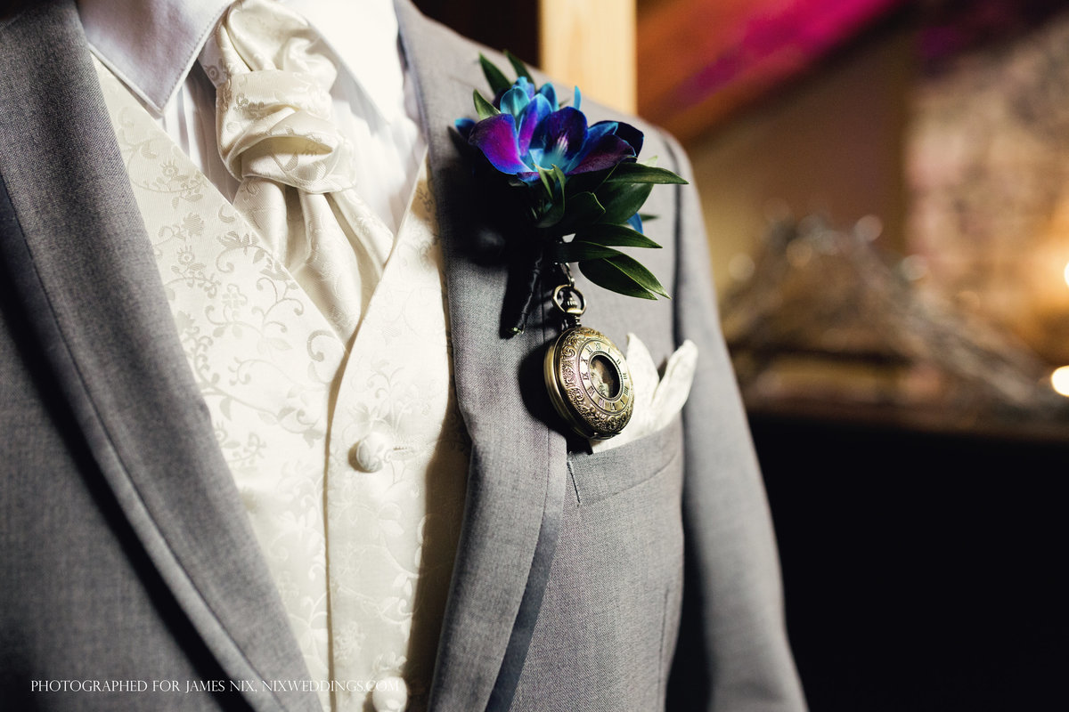 charlotte wedding photographer jamie lucido captures a beautiful detail of the groom's unique boutonniere