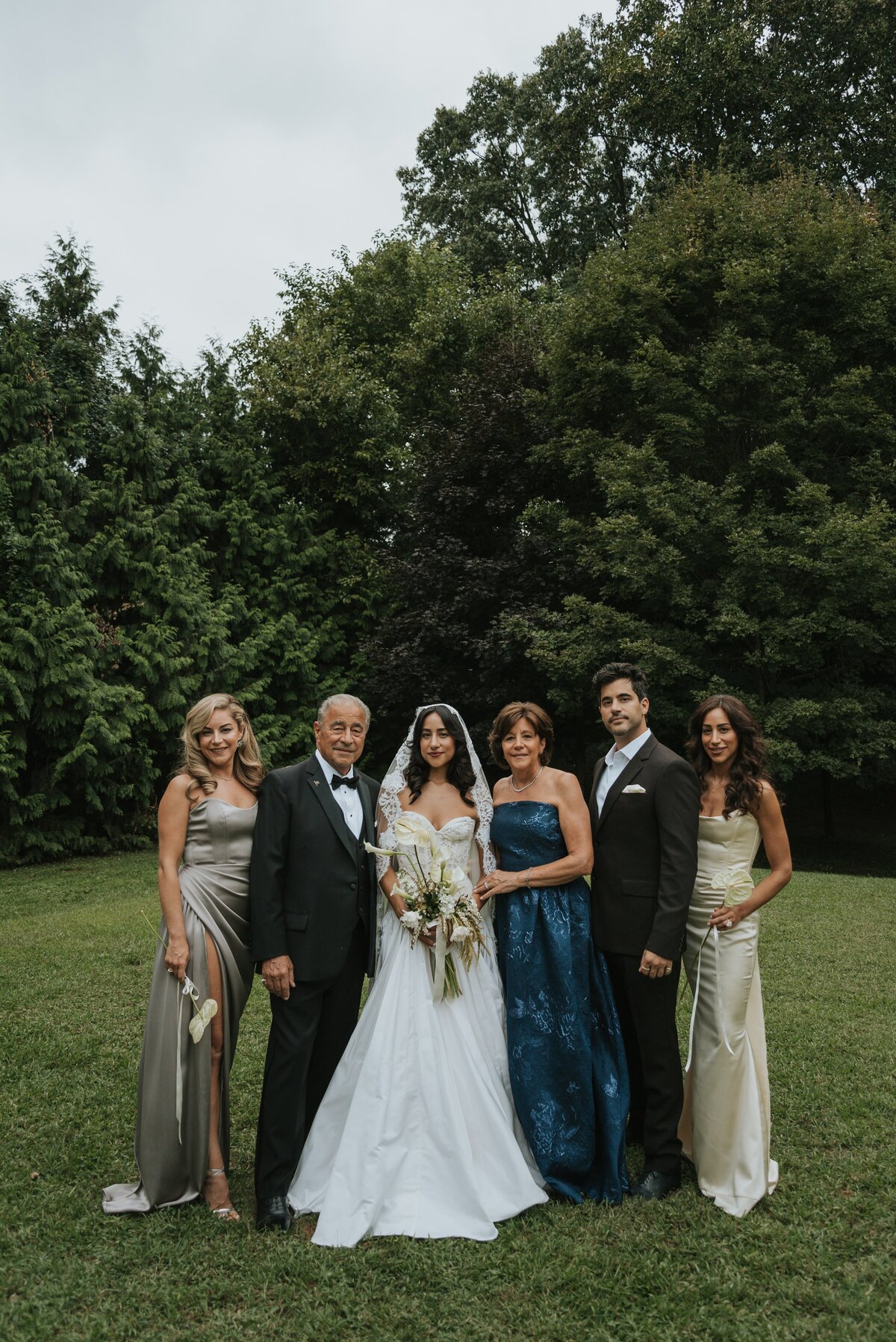 KATHLEEN-NICK-SUMMER-WEDDING-AT-BUTTERMILK-FALLS-INN-NY_PHOTOS_BY_MARIA_B_LUNG_0418