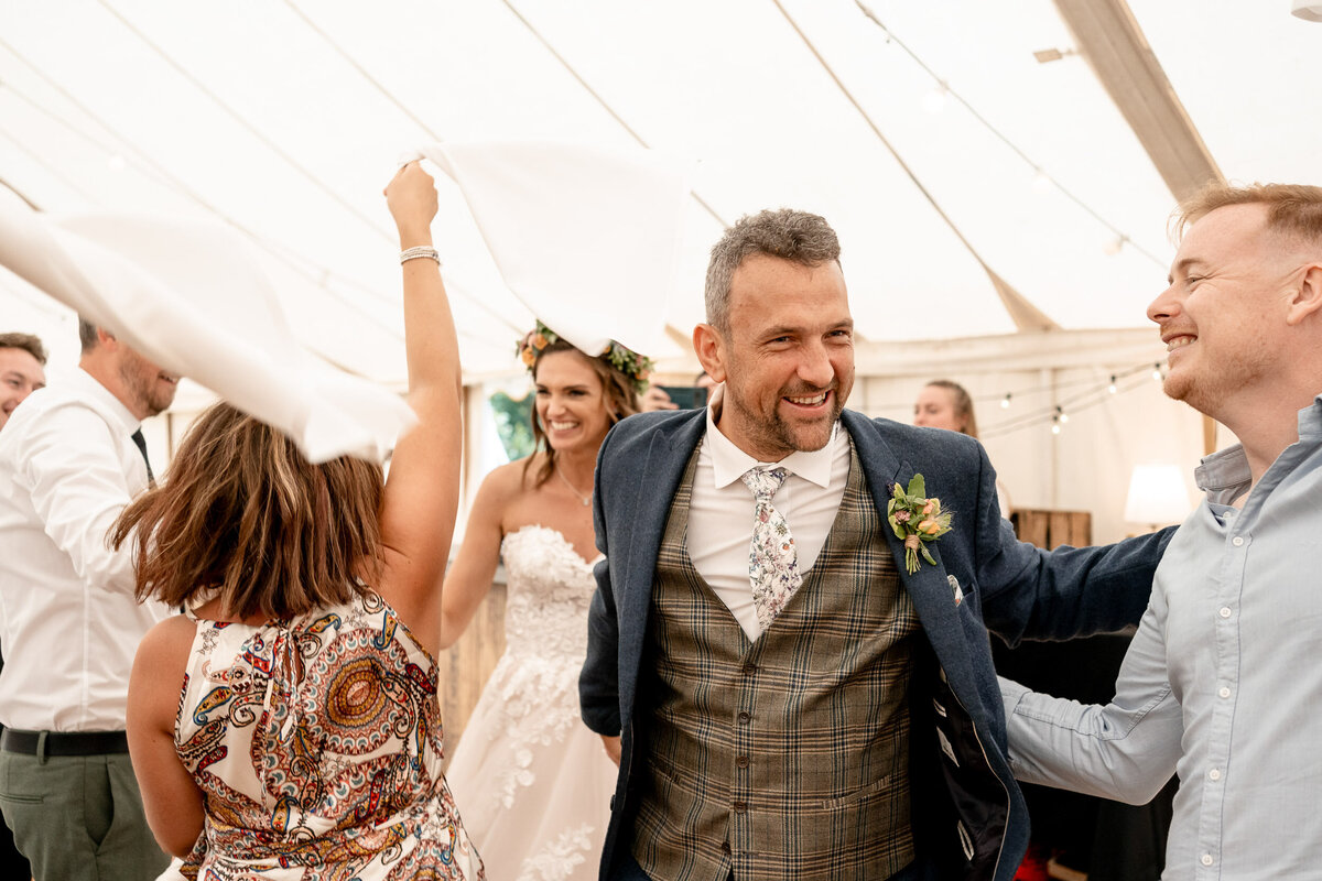 northlands-farm-wedding-photographer-laura-matt-35