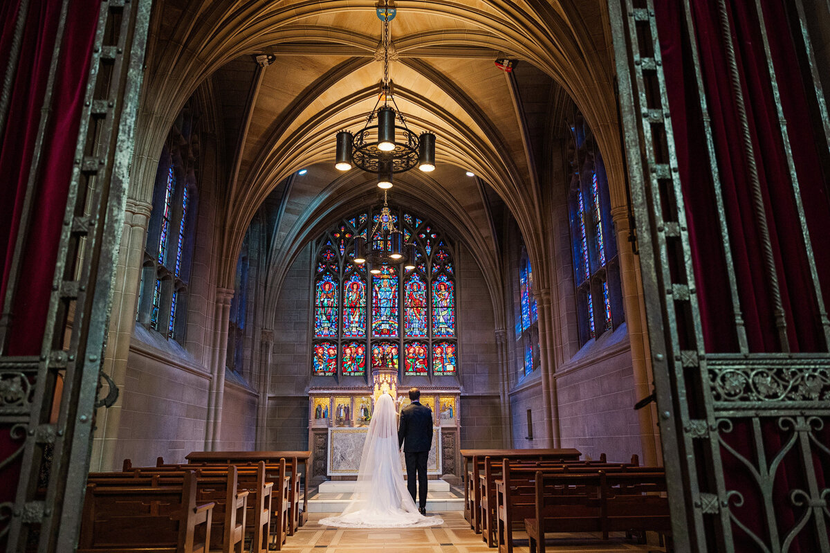 shadyside pittsburgh sacred heart wedding ceremony