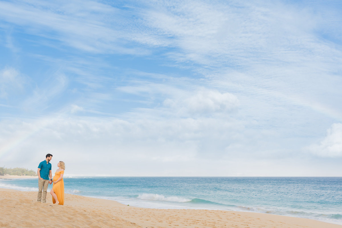 Maui maternity portraits in Hawaii