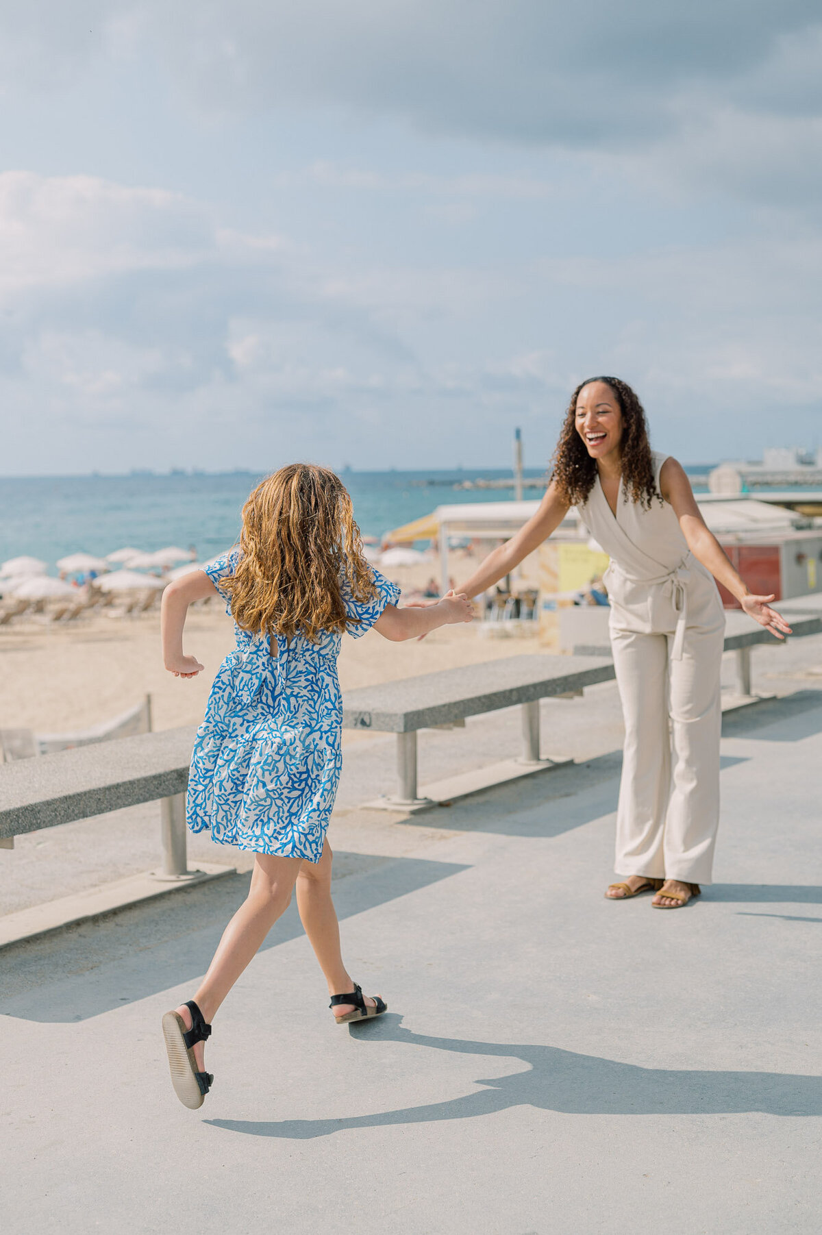 Family-photographer-Barcelona-Poblenou-071