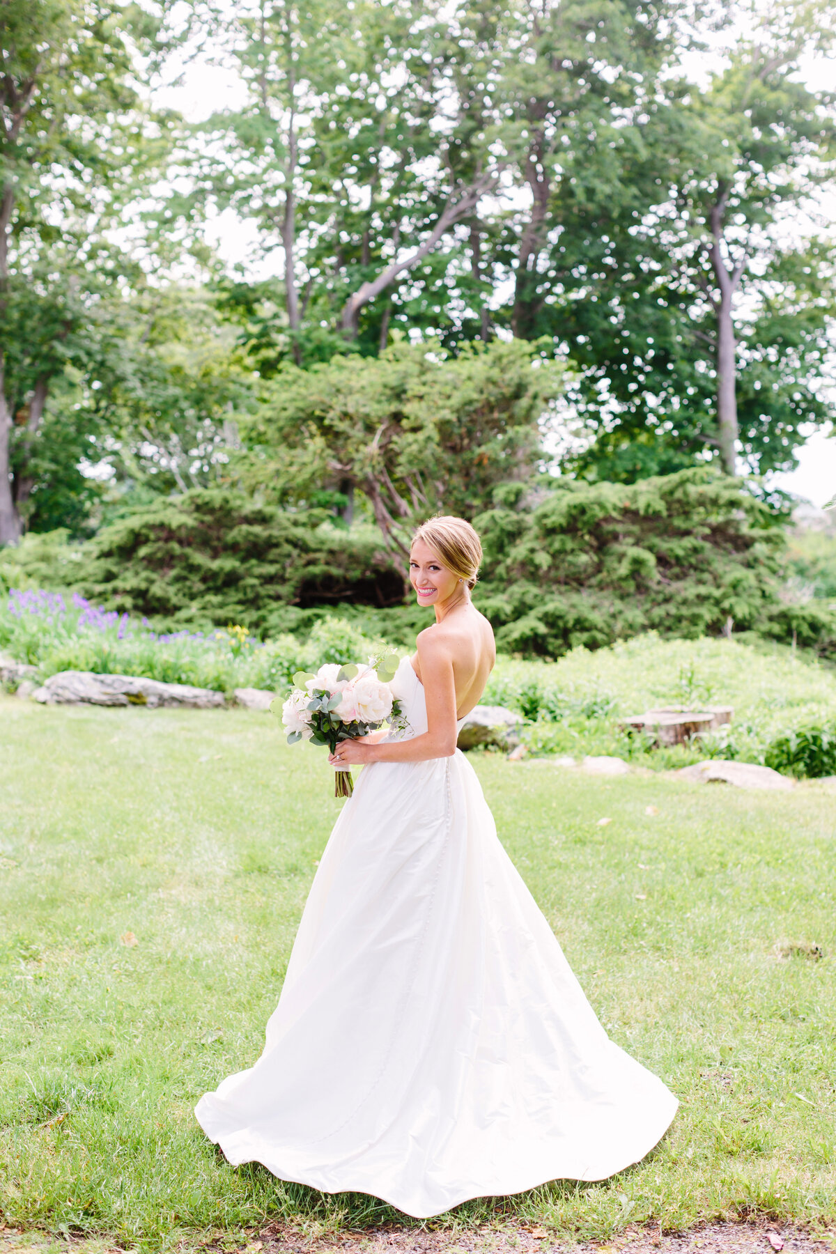 Rachel Buckley Weddings Photography Maine Wedding Lifestyle Studio Joyful Timeless Imagery Natural Portraits Destination15