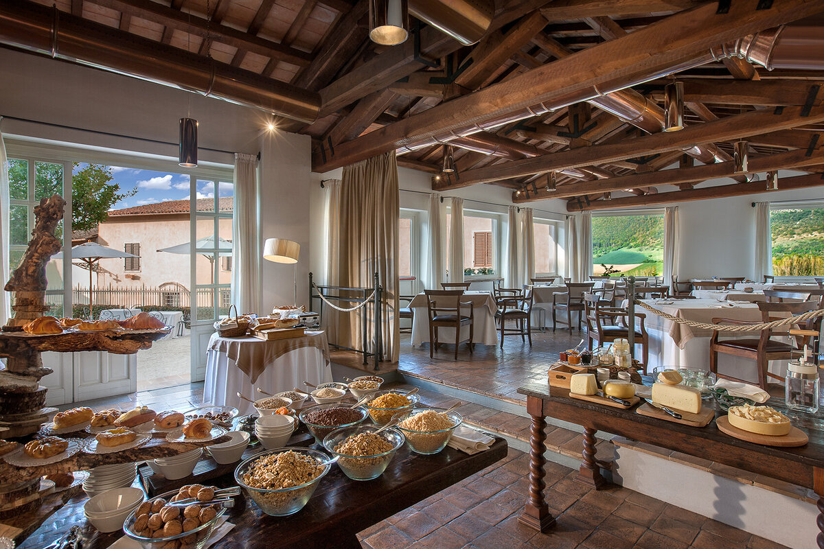 Waterstone - Palazzo Seneca- Norcia - Luxury Boutique Hotel - BUFFET