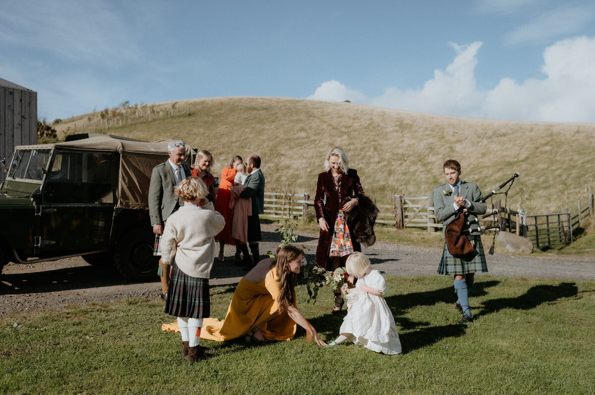 Guardswell-farm-wedding-scotland-3