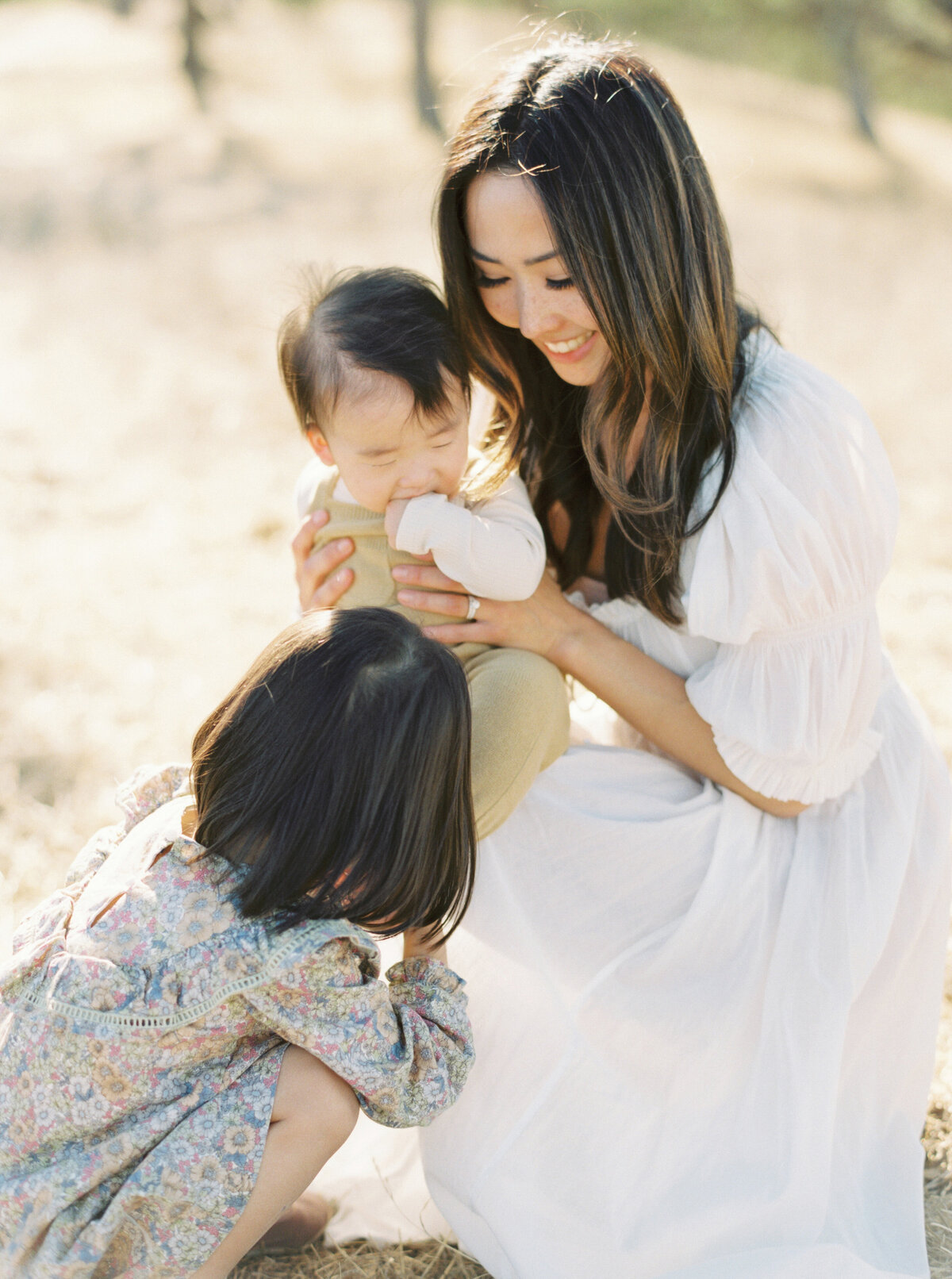 Megan Kawahara Photography San Jose Bay Area California Motherhood Newborn Family Lifestyle Womans Photography Images Portraits Light Airy Film Photos MKPhotography_LouieFamily-10