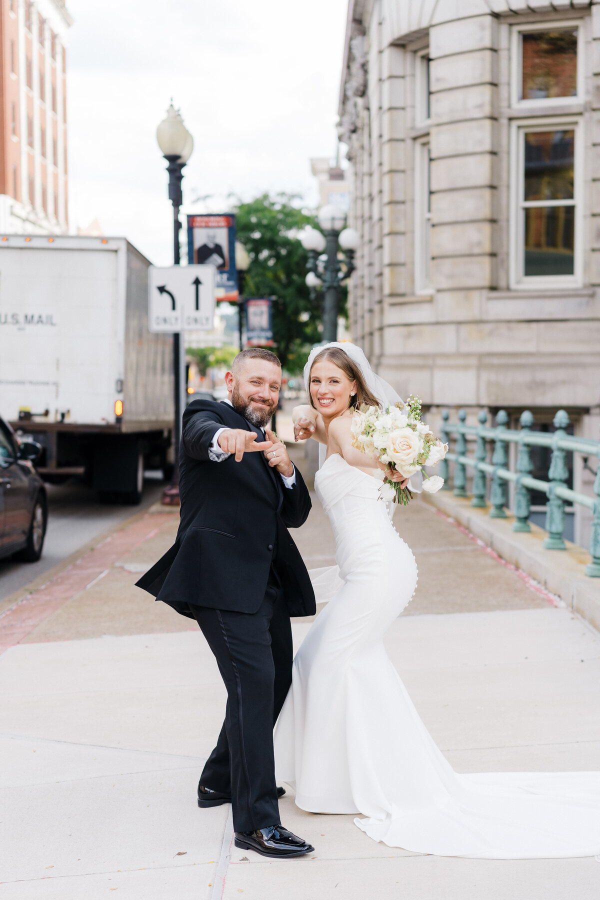 celebrating-love-pittsburgh-elopement