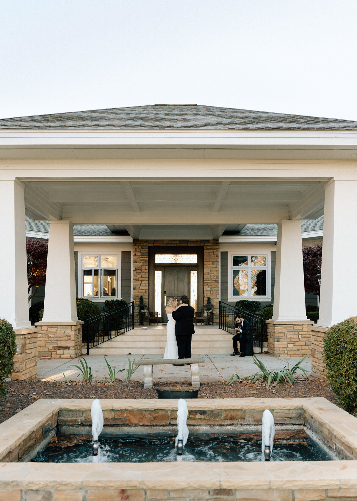 bay-wedding-statesville-NC-elopement-lizarrietaphotography-314