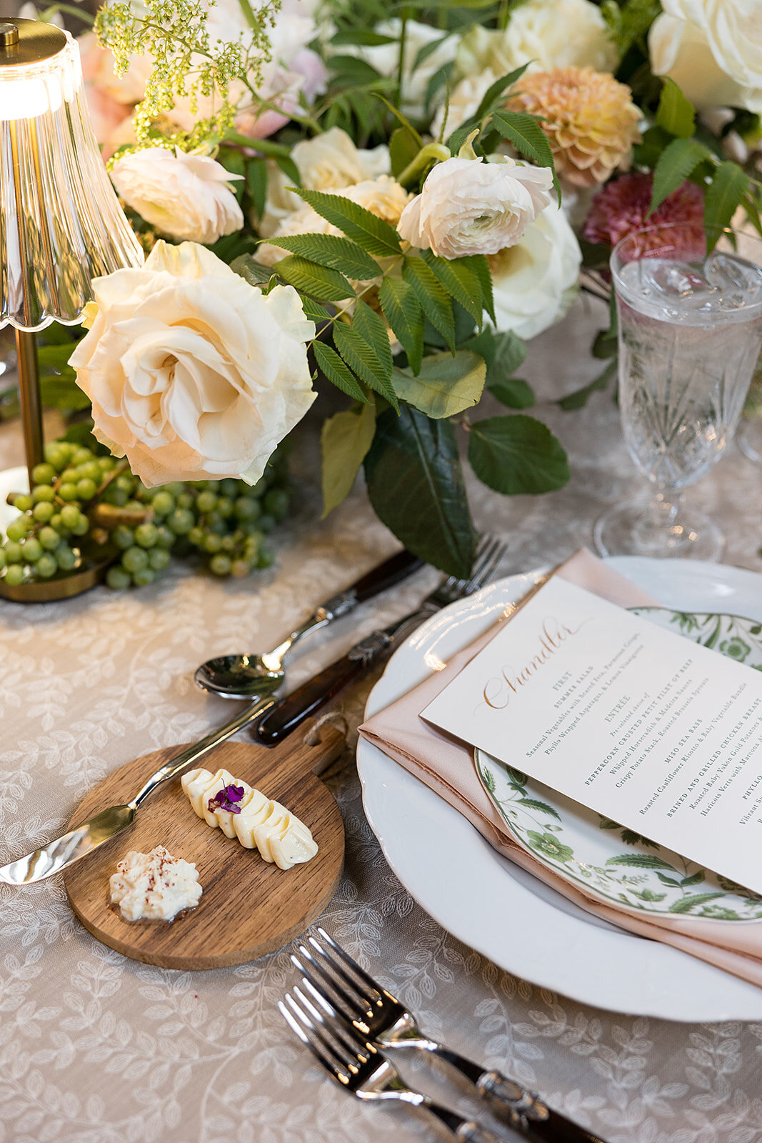 CF Fine Events Carolyn Flueckiger Fine Events Emilia Jane Photography EVDC Chicago Wedding Planner