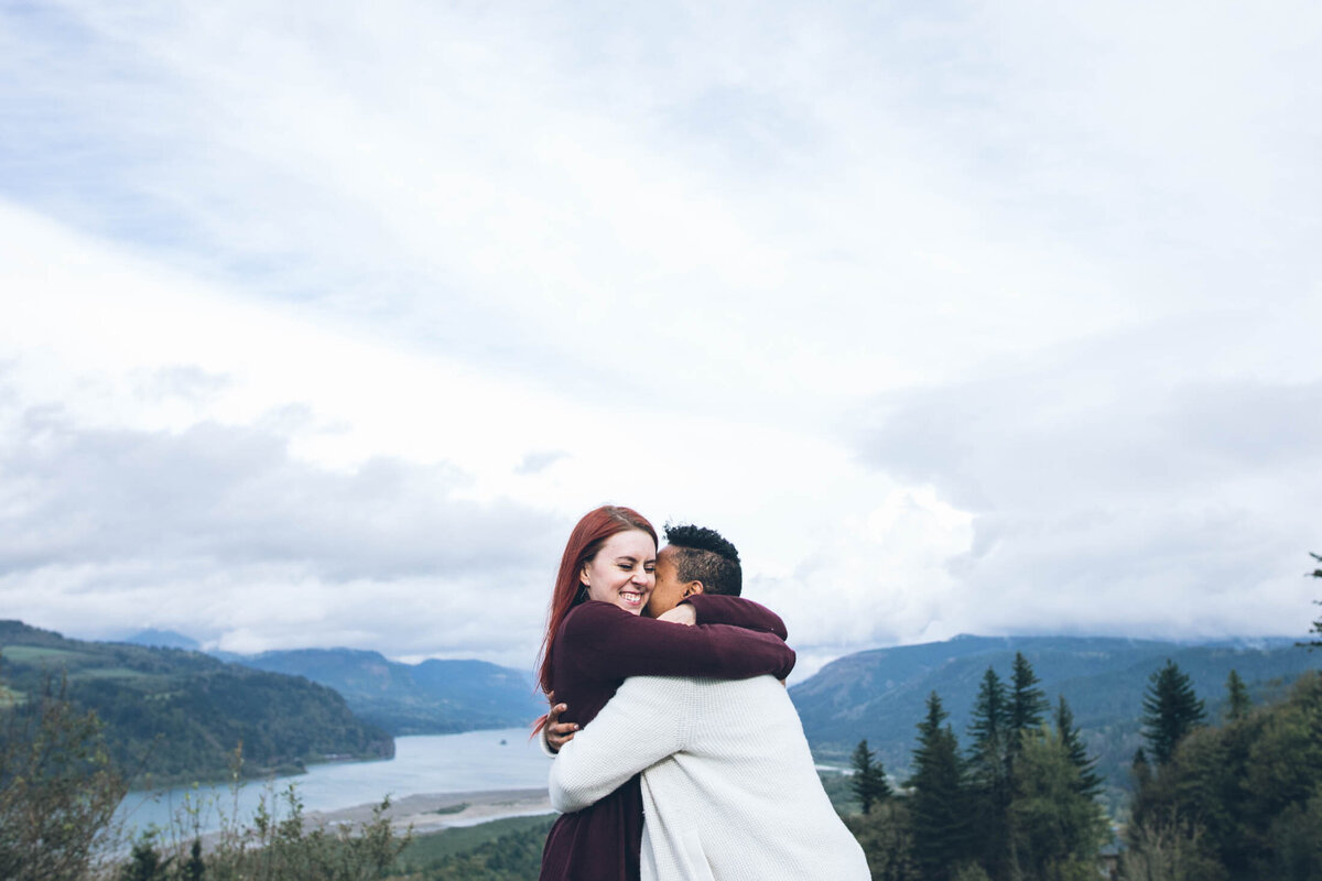 portland-elopement-photographers-latourell-falls-waterfall-10