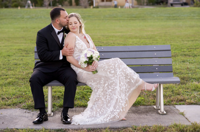 be-brandocious-elope-tampa-chantilly-chic-celebrations-lassing-park-19