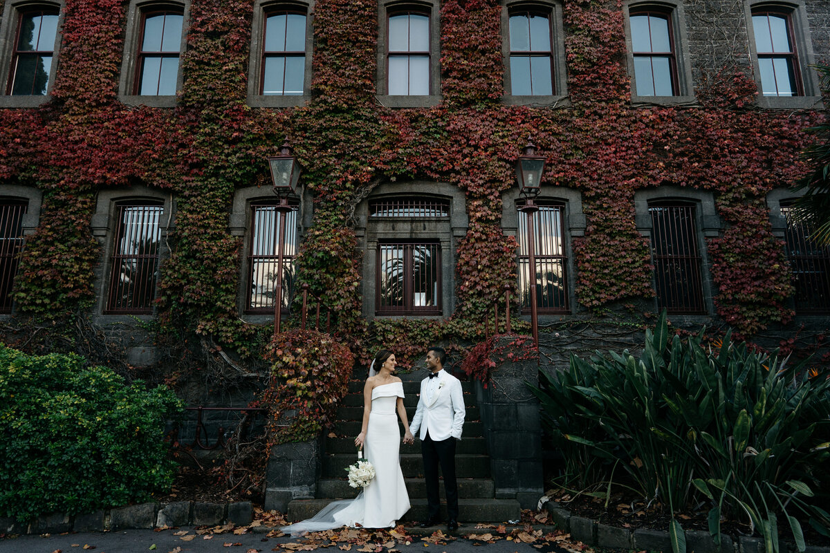 Courtney Laura Photography_ The Carousel Albert Park_ Melbourne City Wedding Photographer_ Viji and Lana-577