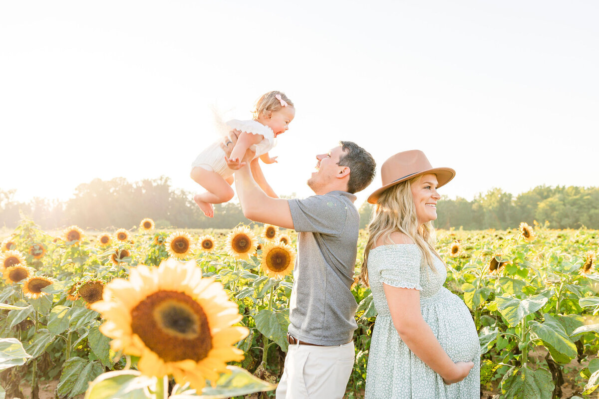 HGP-KevinandMorgan-SunflowerMaternity(53of162)