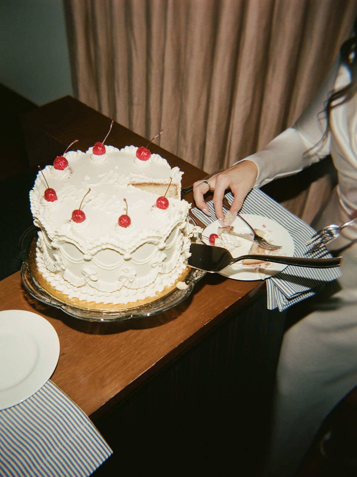 Shinola_Detroit_Wedding_Photographer-578