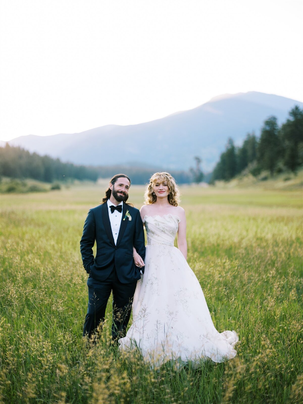 Colorado-wedding-planner-ranch-wedding-fashion-black-tie