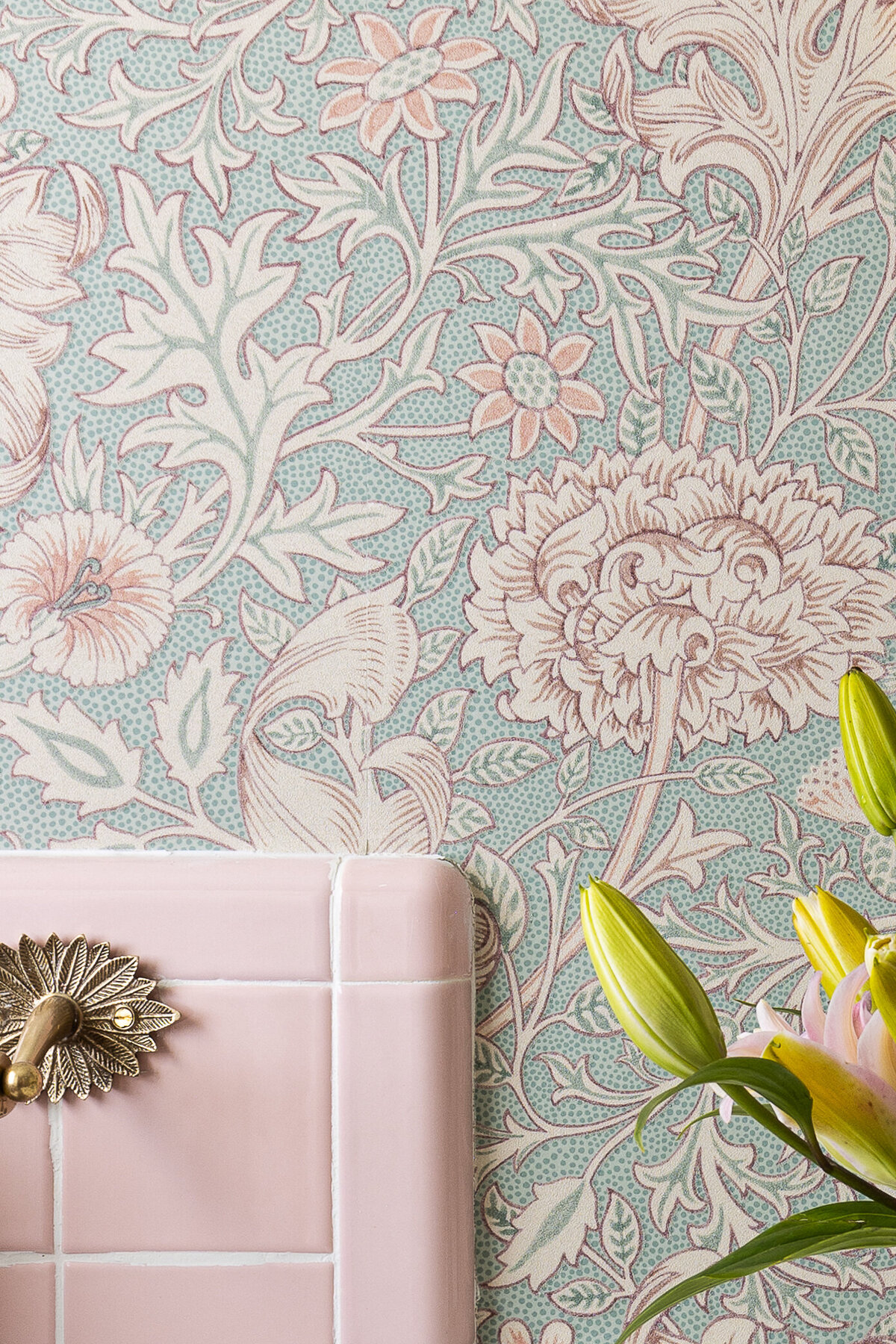dusti j design wallpaper close up