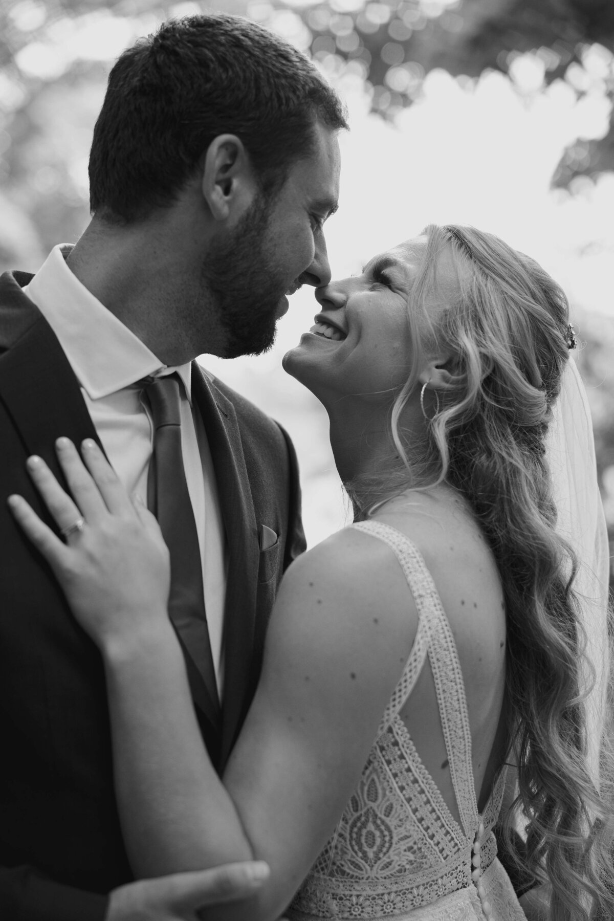 Newlywed Photos - Emma Persi Photography