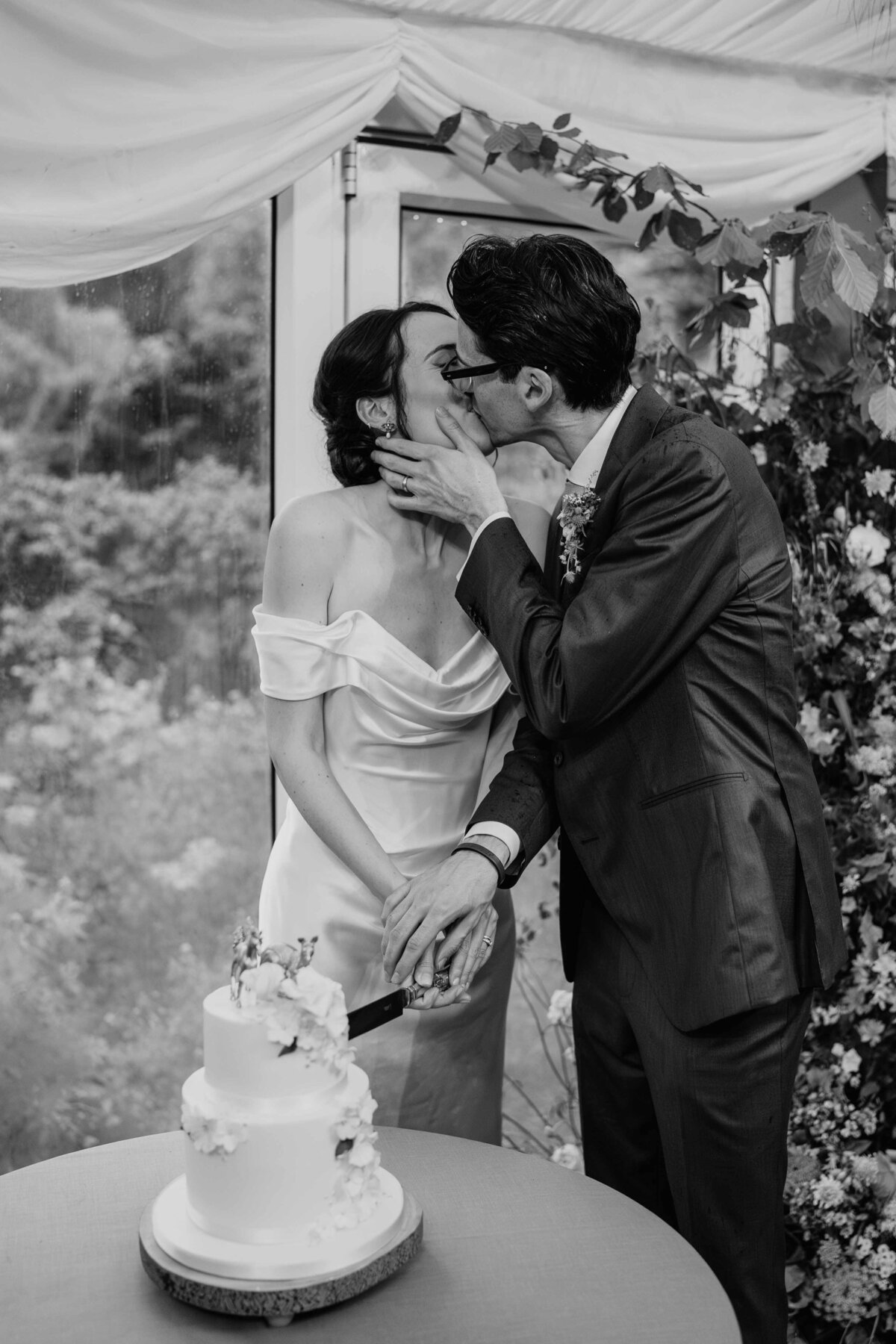 Royal Botanic Garden Edinburgh Wedding Photography by Aberdeen Wedding Photographer Scott Arlow -414